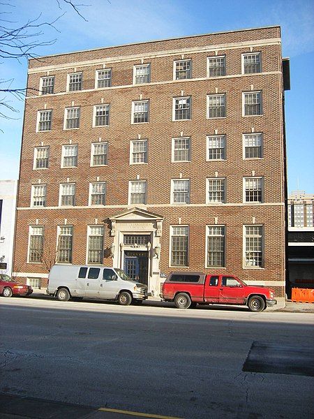 File:Blue triangle hall.JPG