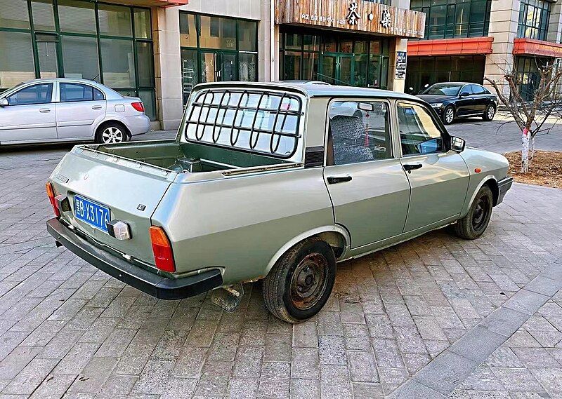 File:Dacia 1309 002.jpg