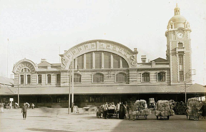 File:East Zhengyangmen Station.jpg