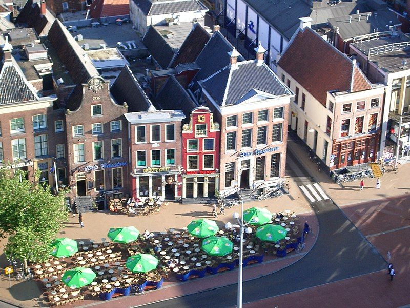 File:Grote markt zuidzijde.jpg