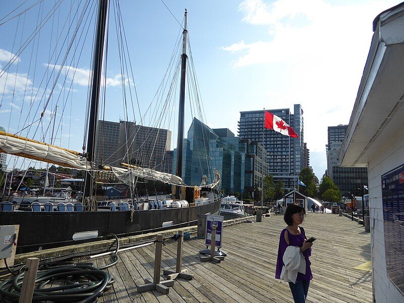 File:Halifax Pier (48532670036).jpg