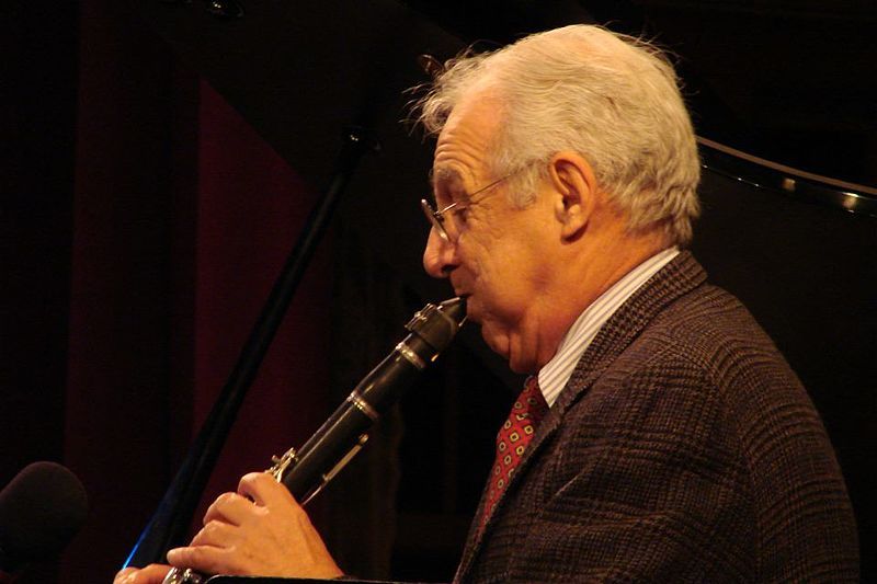 File:JOE LICARI.jpg