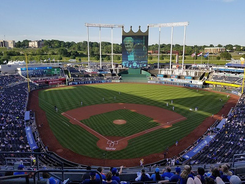 File:Kauffman2017.jpg