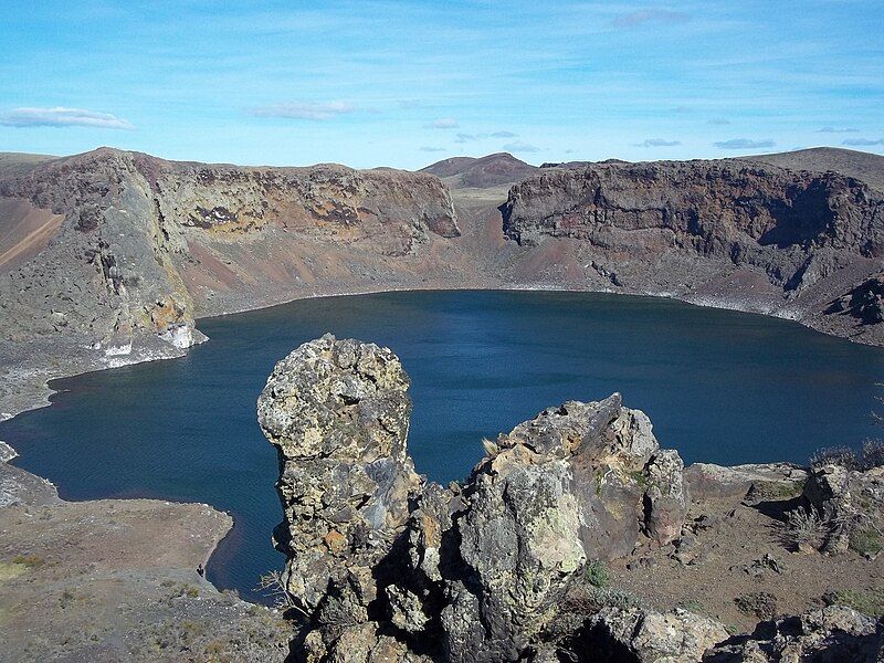 File:LAGUNA AZUL ARGENTINA.jpg