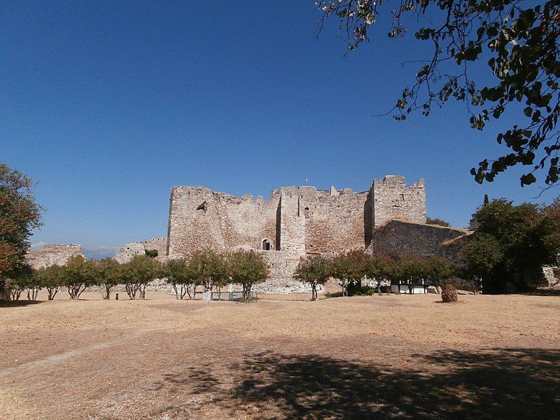 File:Patra castle 9281492.jpg