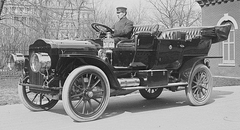 File:TaftMotorCar1909 (cropped).jpg