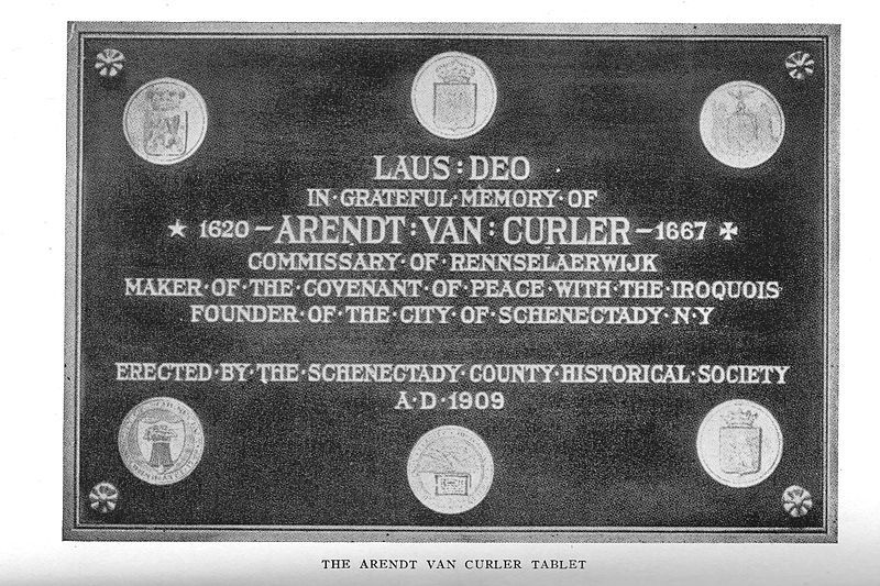 File:Van Curler Tablet.jpg