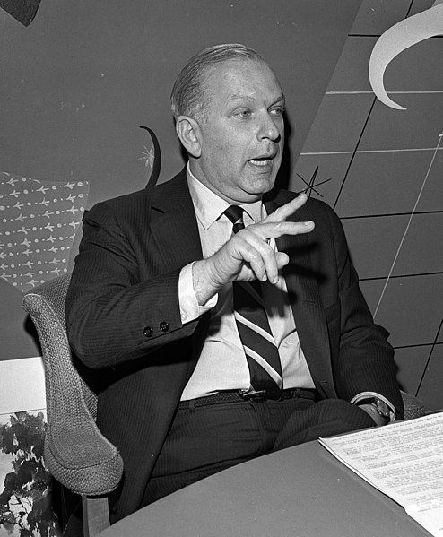 File:William Bernbach.jpg