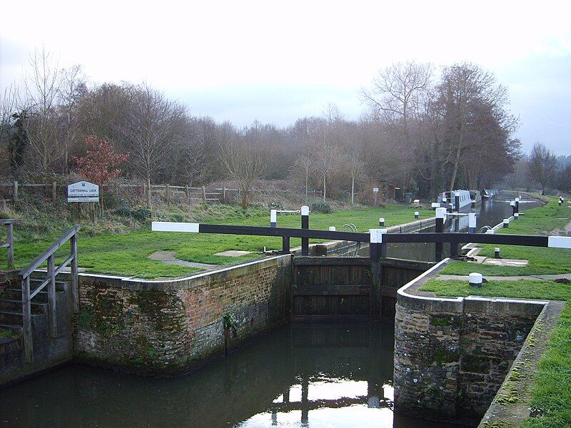 File:Catteshall Lock 1.jpg