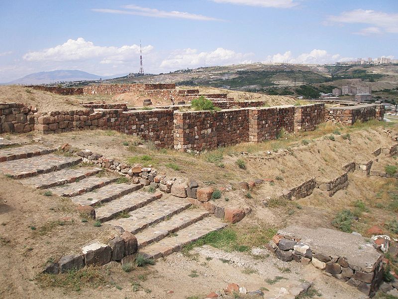 File:Erebuni SE Entrance.JPG