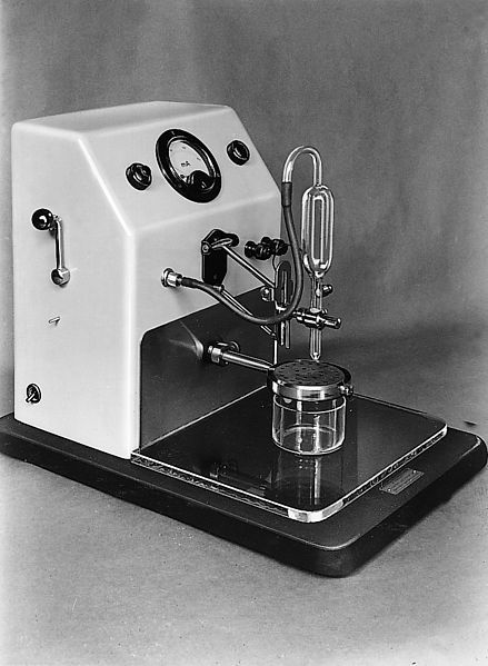 File:Micropol preparation machine.jpg