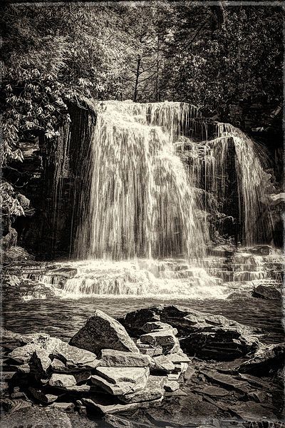 File:Mullet Falls.jpg