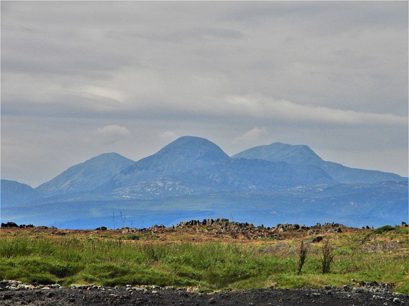 File:PapsofJura2.jpg