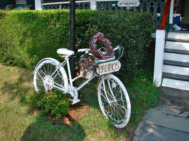 File:PharosBikeCapeMayNJ.jpg