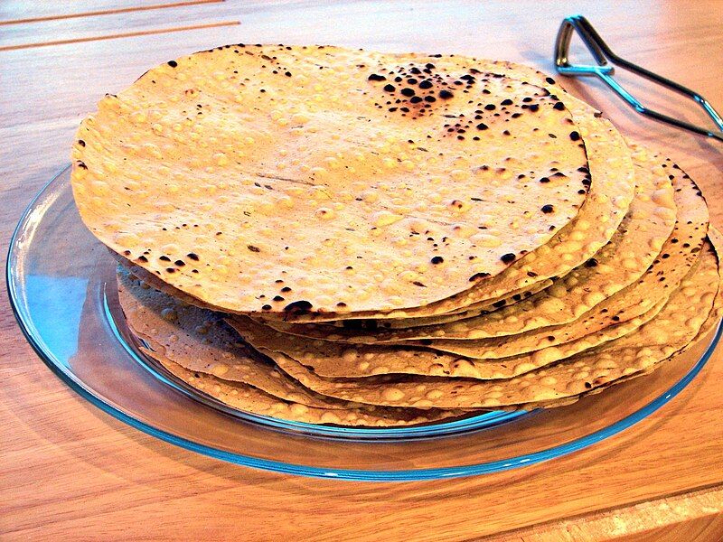 File:Stack of papadums.jpg