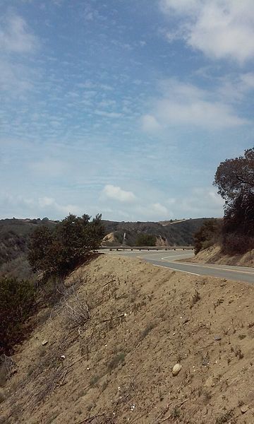 File:Turnbull Canyon 3.jpg