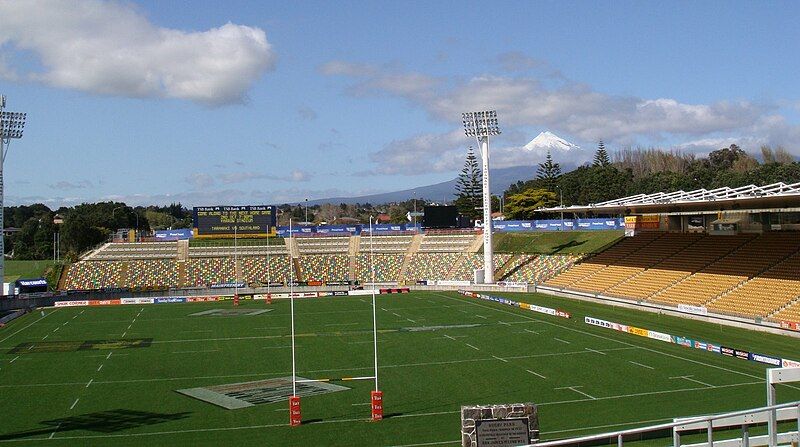 File:YarrowStadium20101002.jpg