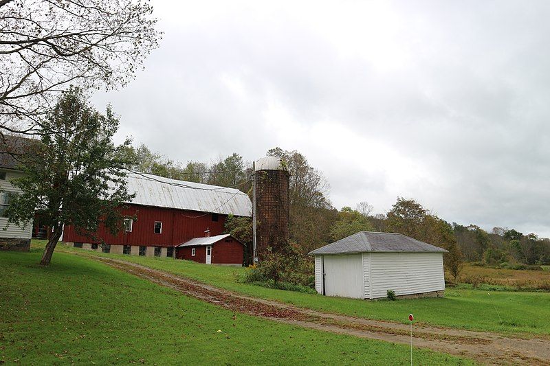 File:Belcher Family Farm.jpg