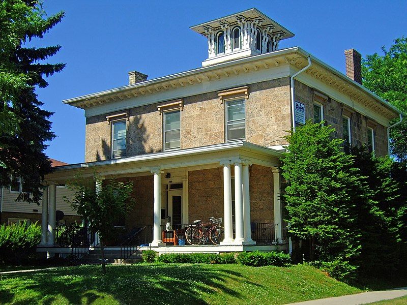 File:Bowen House.jpg