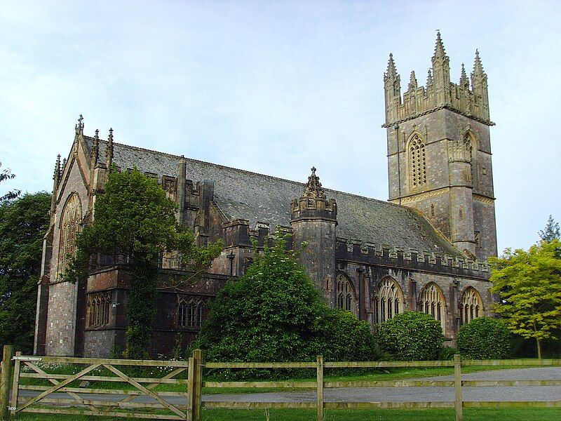 File:Dartington Church.jpg