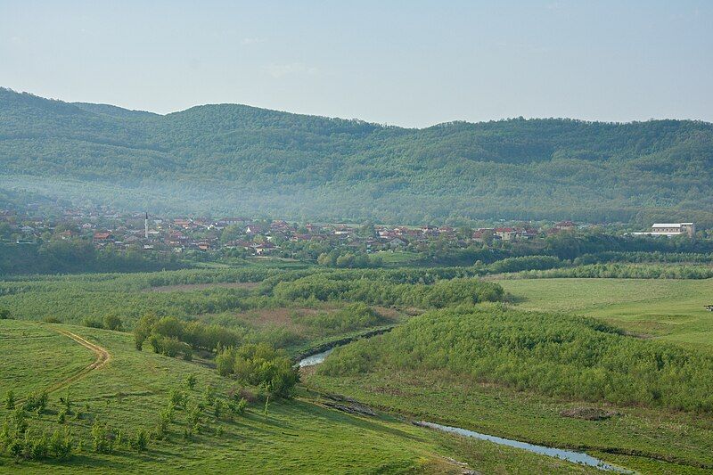 File:Dobromir view.jpg