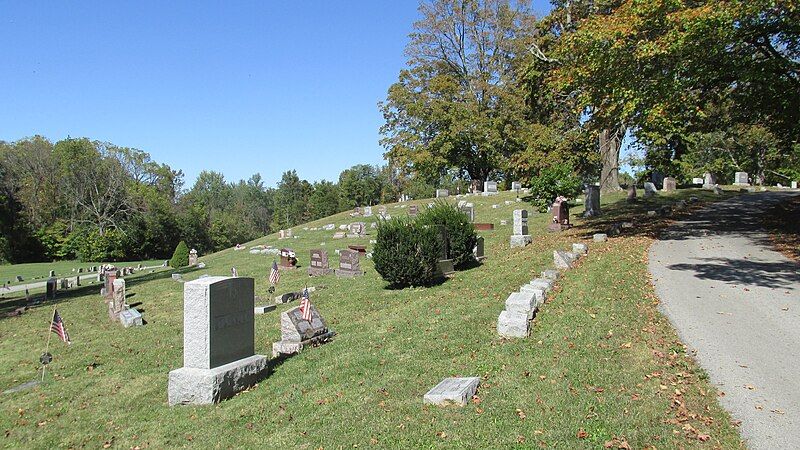 File:HillsboroCemetery28.JPG