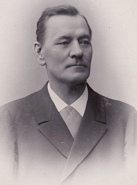 File:Paavo Cajander (cropped).jpg