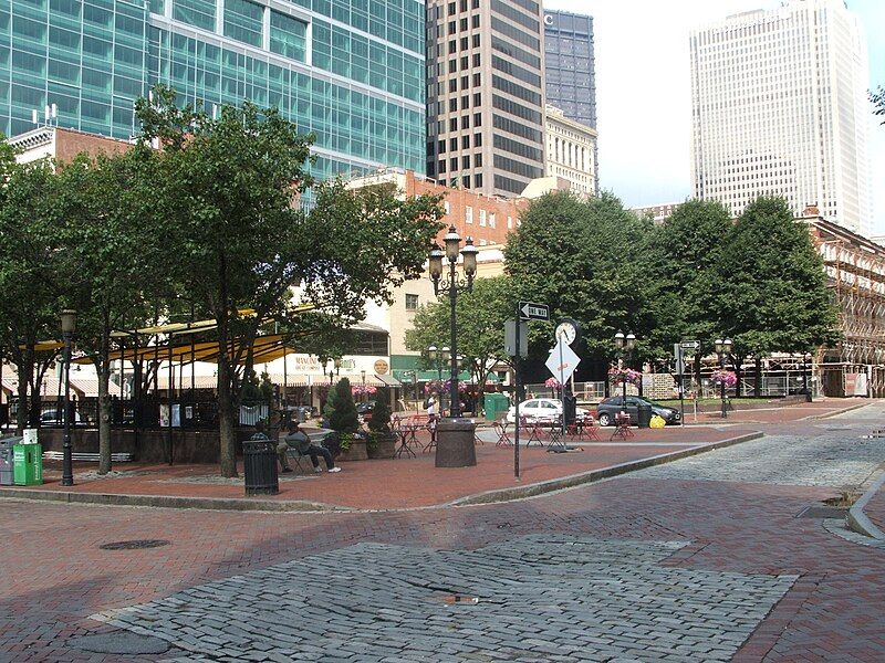 File:Pittsburgh marketsquare.jpg