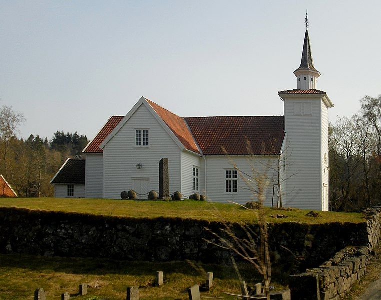 File:Spind kirke.jpg