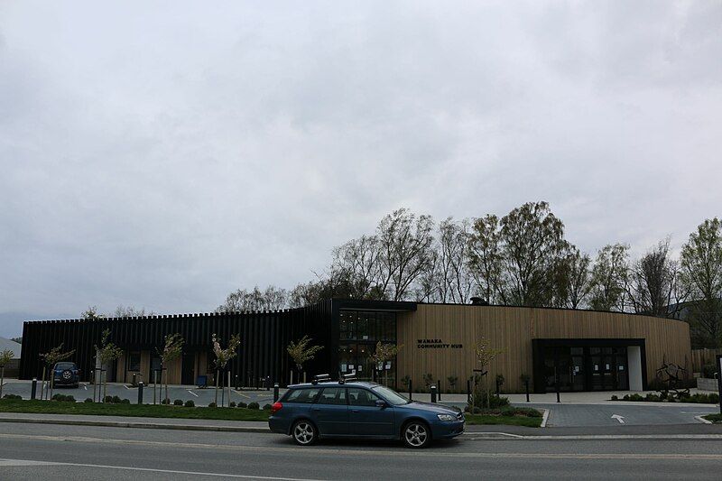 File:Wanaka Community Hub.jpg