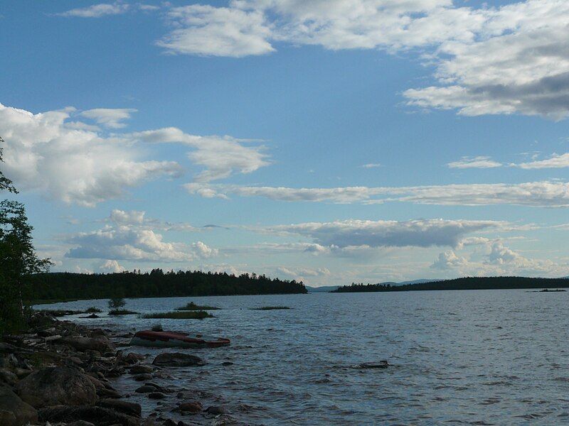 File:Верхнетуломское водохранилище.JPG