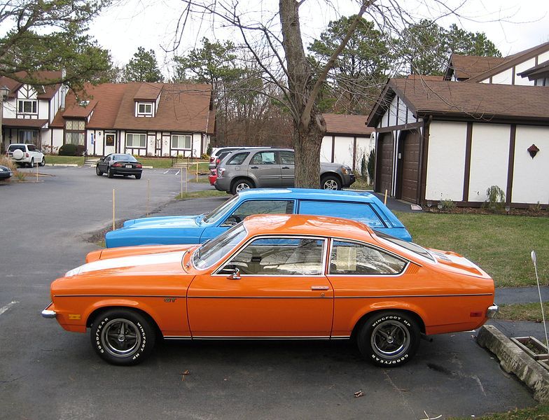 File:1973 Vega GT.jpg