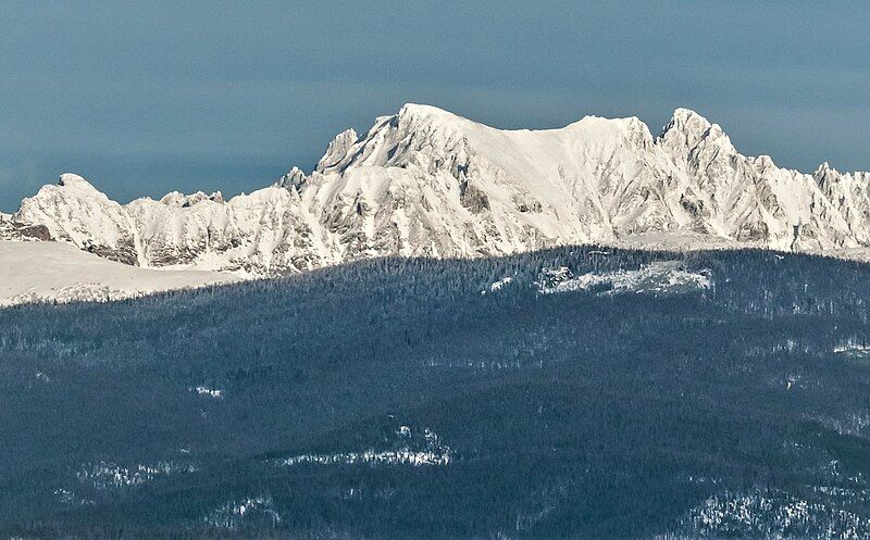 File:Apache Peak.jpg