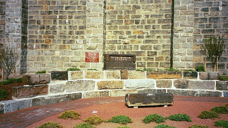 File:Canton Viaduct Park.JPG