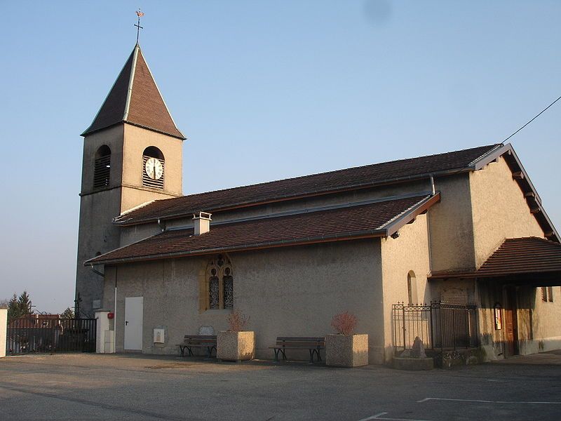 File:Chuzelles église.JPG