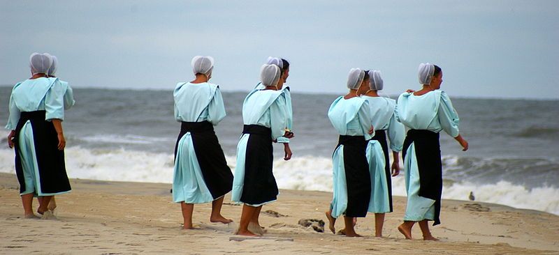 File:Femmes-Amish.jpg