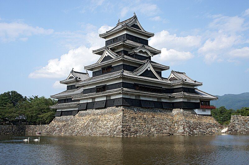 File:Matsumoto Castle05s5s4592.jpg