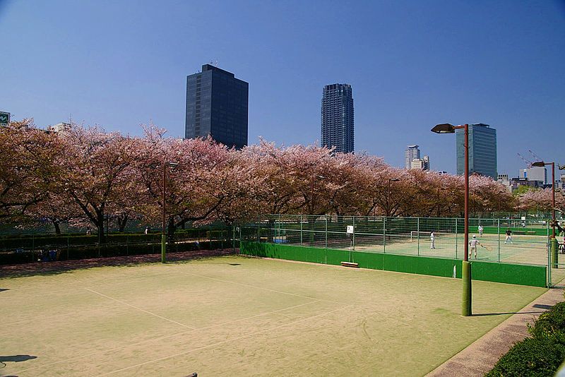 File:Minami-Temma-TennisCourt-20090412.jpg