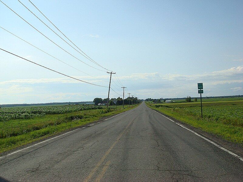 File:Route 143 (St-Bonaventure).jpg