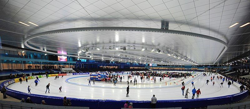 File:Thialf ijsbaan.jpg