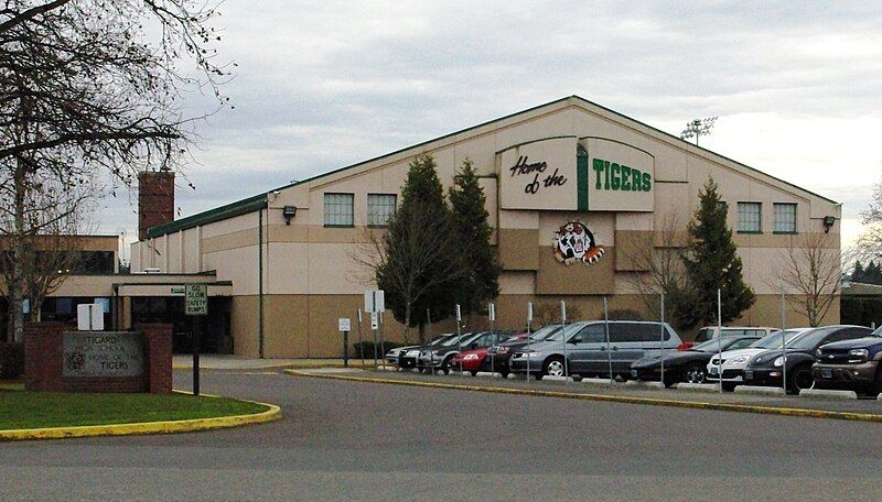 File:Tigard High School.JPG