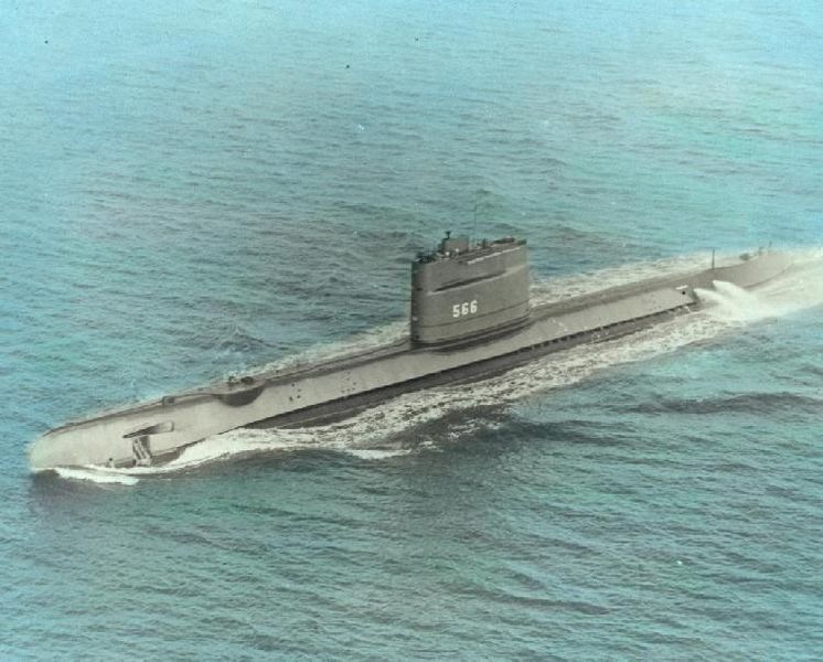 File:USS Trout (SS-566).jpg