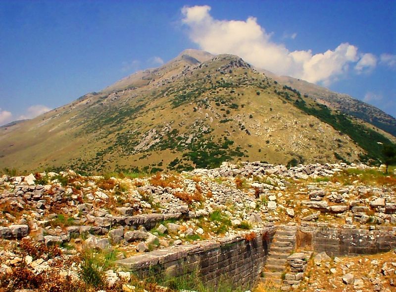 File:Xerovouni from Orrhaon.jpg