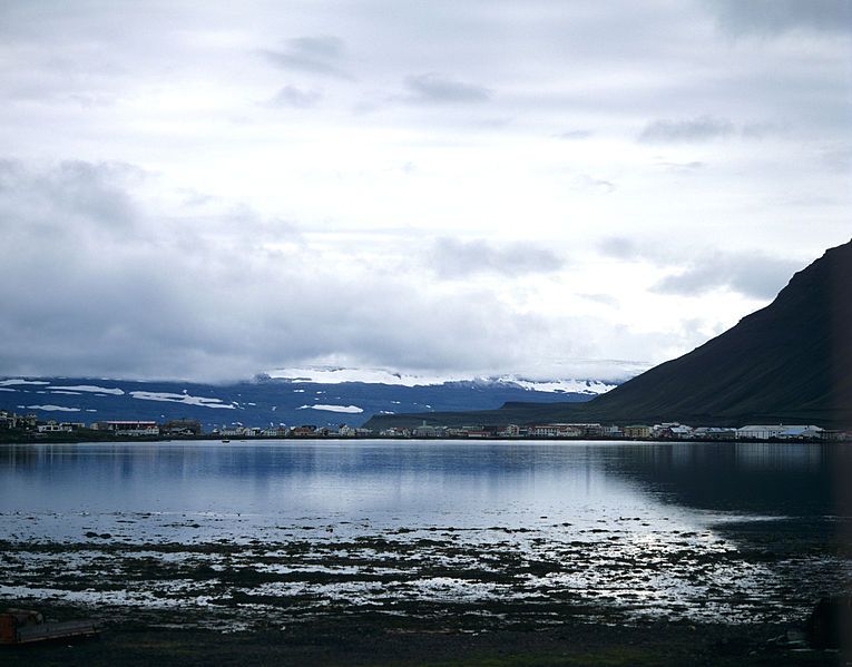 File:Ísafjörður 07.jpg