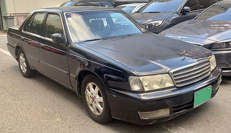 File:1 Kia Potentia.jpg