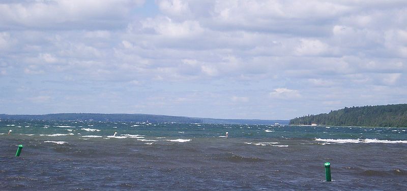 File:Burt Lake 1.jpg