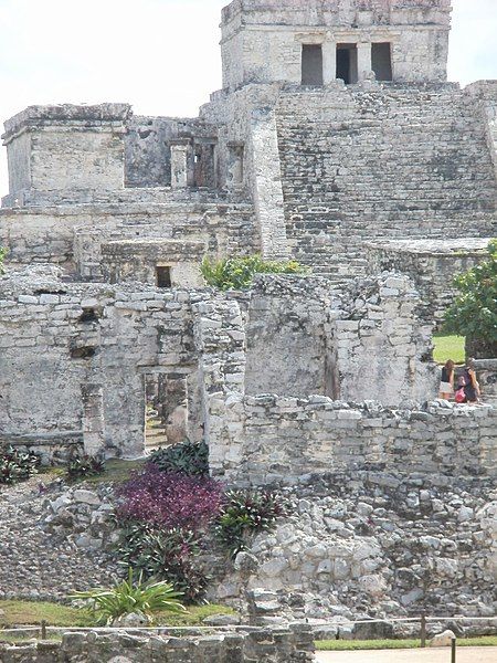 File:CastilloTulum.jpg