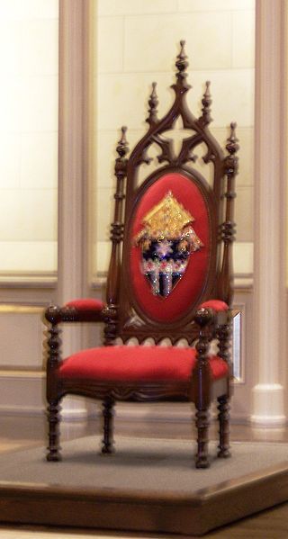 File:Cathedra.jpg