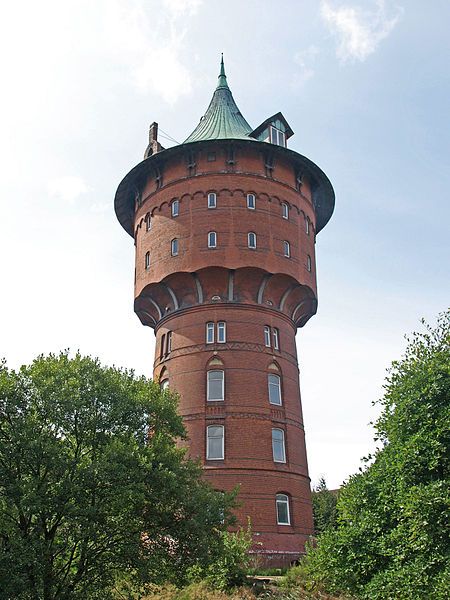 File:Cuxhaven Wasserturm.jpg