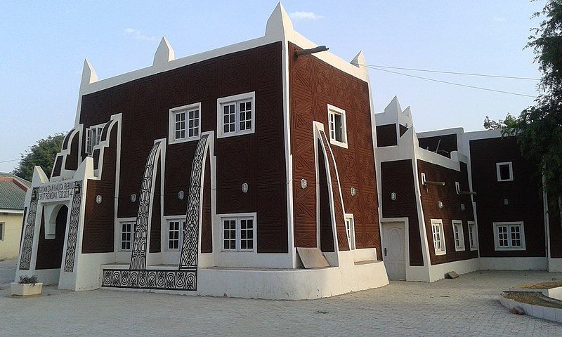 File:GIDAN DAN HAUSA.jpg